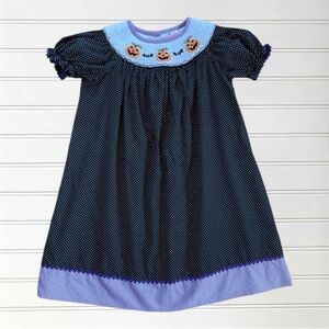 HAND SMOCKED NWOT Hand Smocked Halloween Jack-o’-lantern Bishop Dress